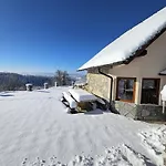 בית נופש Zerko - Vineyard With Sauna And Jacuzzi Free