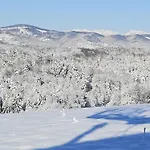 Сasa de vacaciones Zerko - Vineyard With Sauna And Jacuzzi Free *