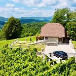 Zerko - Vineyard With Sauna And Jacuzzi Free Сasa de vacaciones *