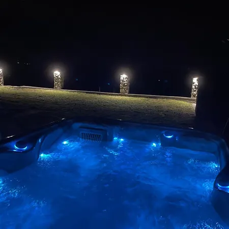 Zerko - Vineyard With Sauna And Jacuzzi Free 別荘 Mirna