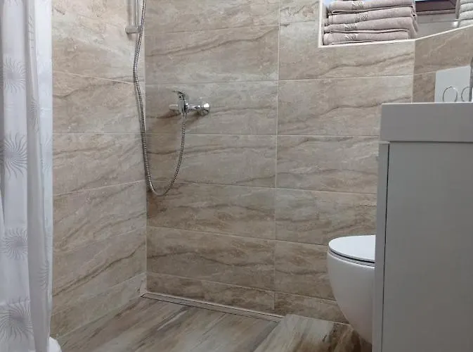 Zerko - Vineyard With Sauna And Jacuzzi Free Mirna