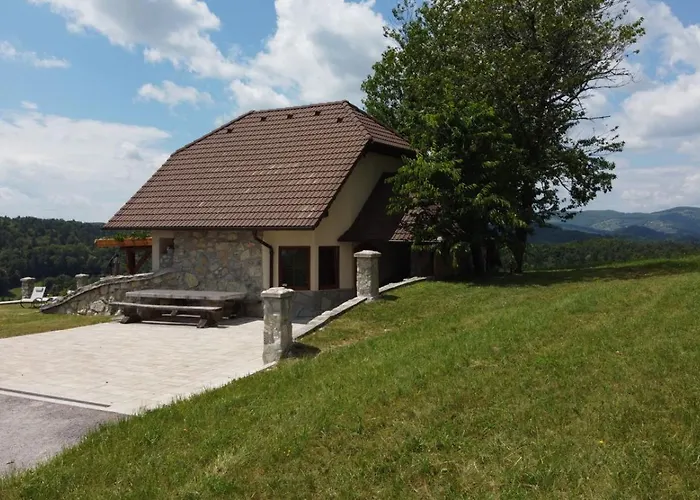 別荘 Zerko - Vineyard With Sauna And Jacuzzi Free *