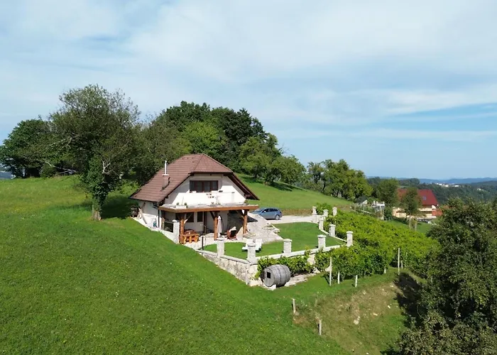 Zerko - Vineyard With Sauna&jacuzzi Free Ferienhaus