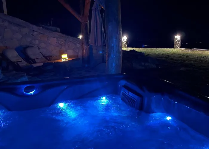 Ferienhaus Zerko - Vineyard With Sauna&jacuzzi Free Mirna